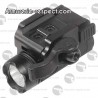 Lampe tactical UTG pour rail Picatinny à 120 lumens